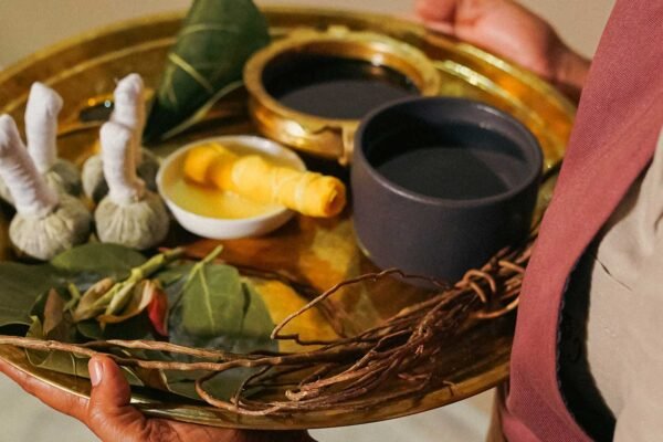 Ancient Wisdom for Aching Knees: Exploring Ayurvedic Oils Ayurvedic Oils