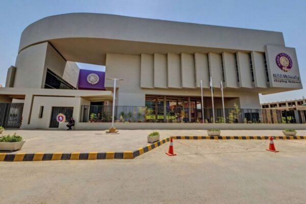 Top Engineering Universities in Pakistan