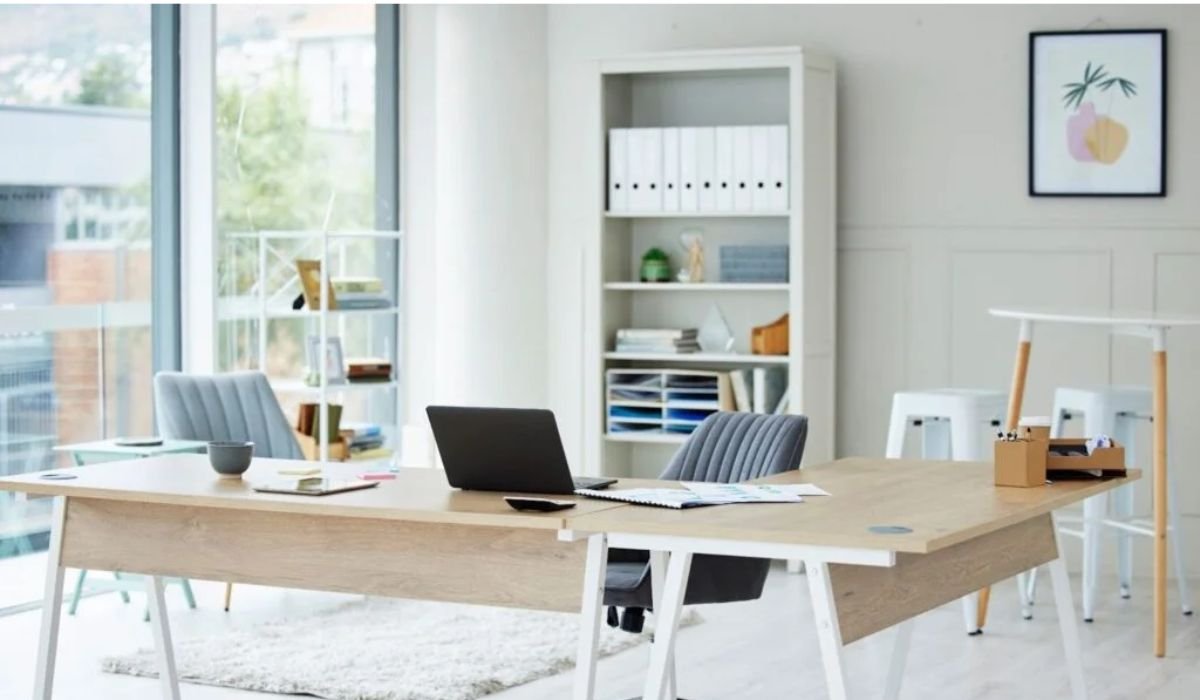 Private vs Shared Coworking